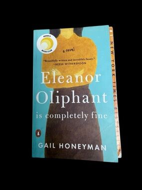 “Eleanor Oliphant Is Completely Fine” Paperback